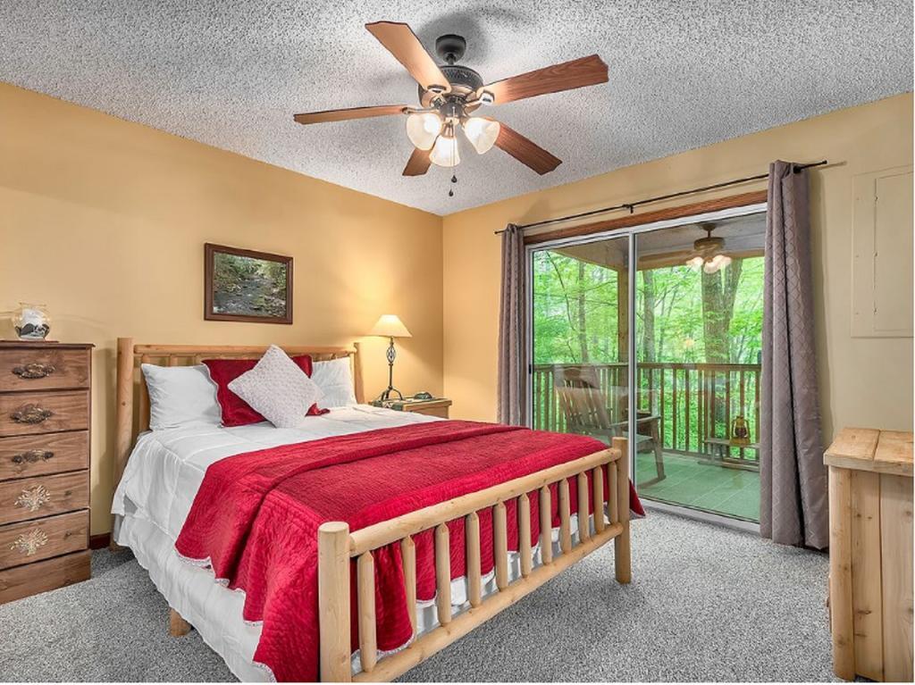 Smoky Mountain Treehouse Villa Maggie Valley Buitenkant foto